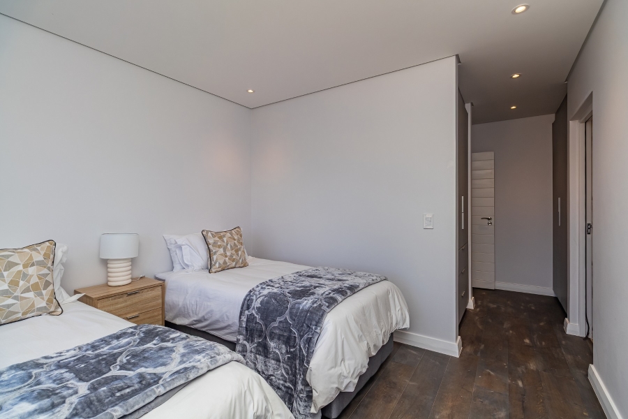 4 Bedroom Property for Sale in The Hill Western Cape